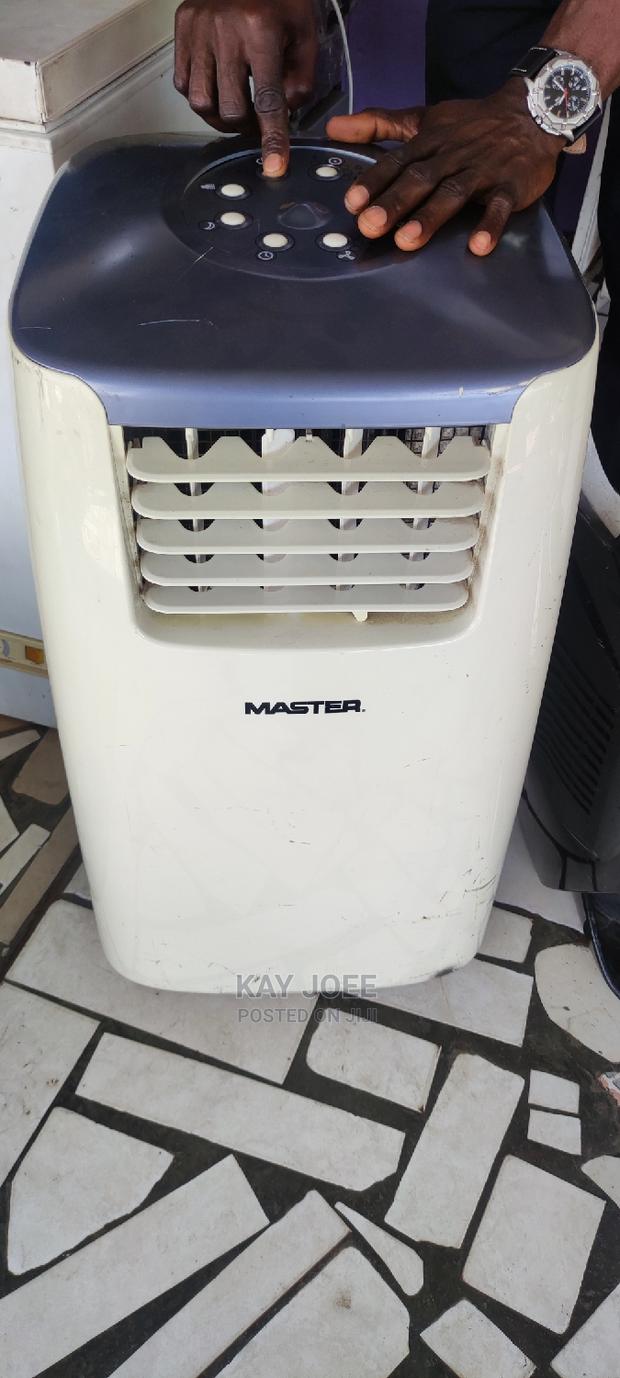 Standing Air Conditioner photo 3