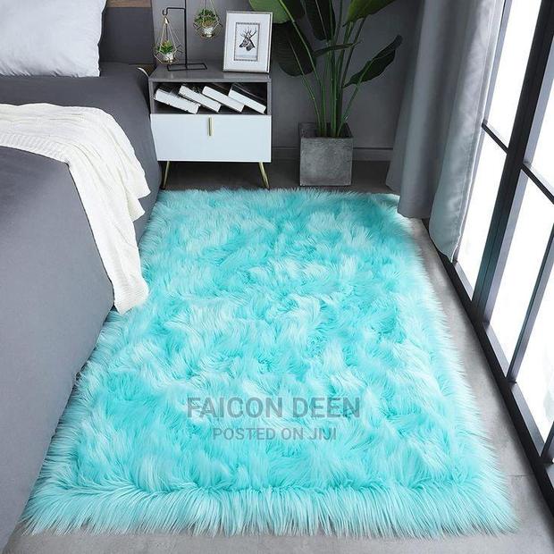 Heavy Fluffy Fur Center Carpet(In Diff Color)*Size:180x120cm · Photo 1