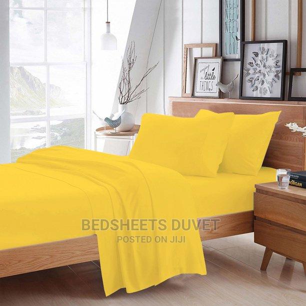2 Bedsheets and Four Pillow Cases · Photo 2