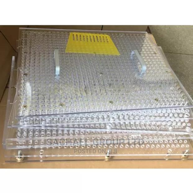 Capsules Machine 800 Holes · Photo 3