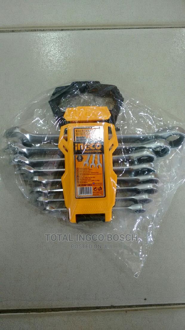 Ratchet Spanner Set: Size 8-19mm · Photo 4