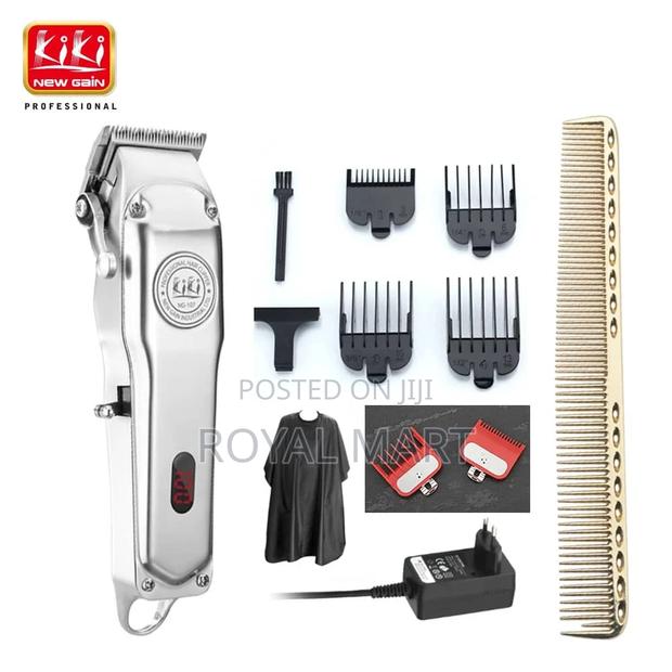 Kiki Metallic Hair Clipper · Photo 2