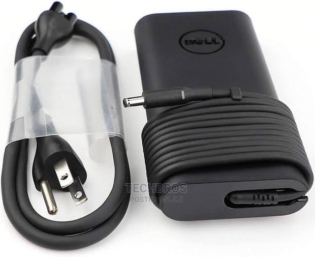 Original Dell Small Pin Charger 65W · Photo 3