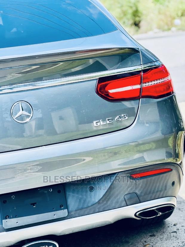 Mercedes-Benz GLE43 2018 Black