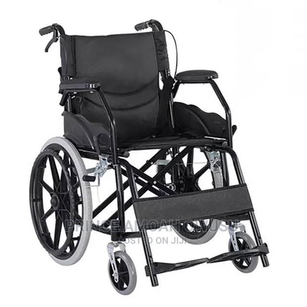 Wheel Chair · Photo 2