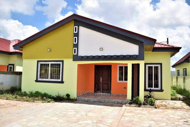 3bdrm House in Dr Roko, Accra Metropolitan for Sale · Photo 2