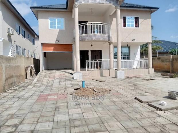 5bdrm Duplex in Dr Roko, Pokuase for Sale · Photo 1