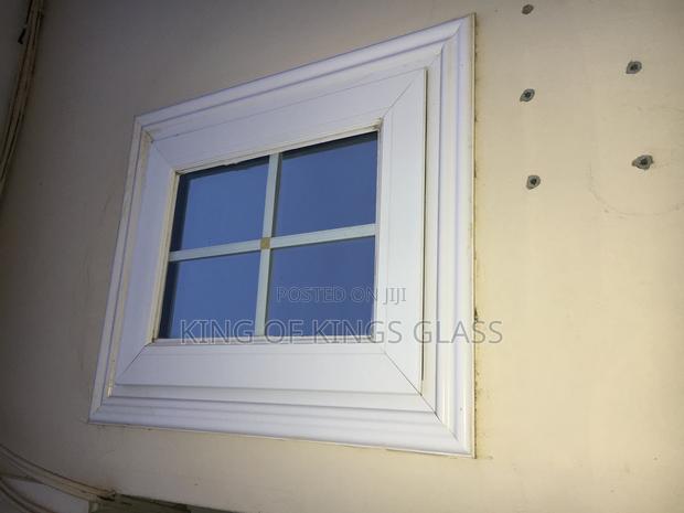 Glass Windows · Photo 4