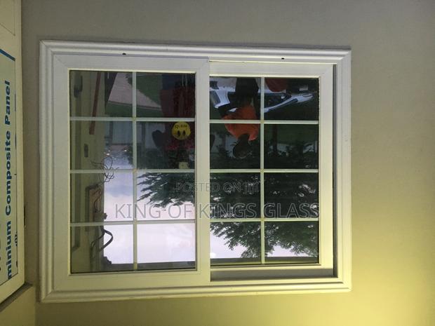 Glass Windows · Photo 3