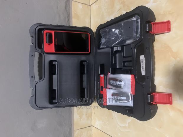 Autel Maxiim KM100 Key Programmer photo 2
