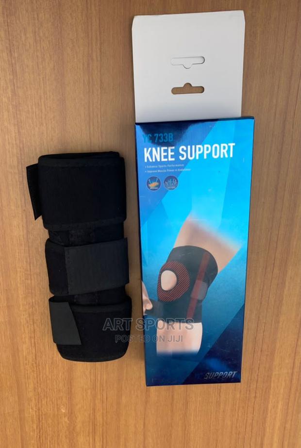 Knee Support · Photo 1