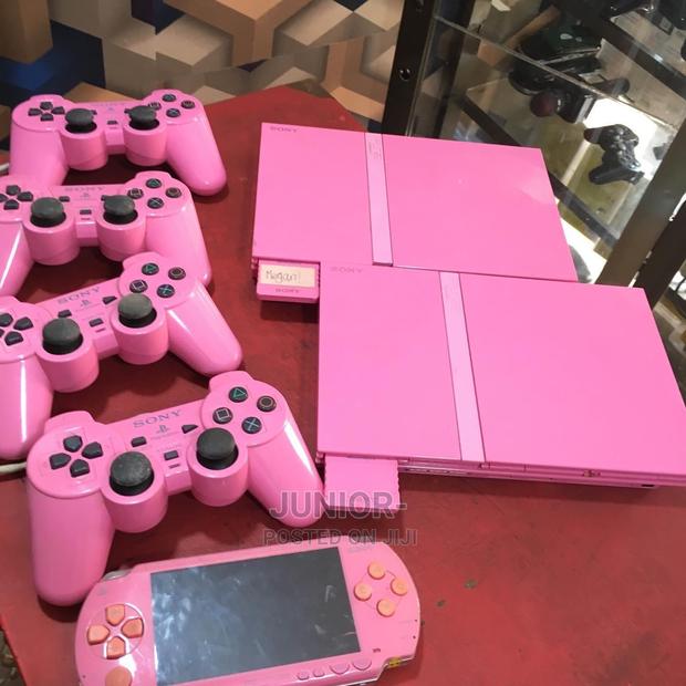 Playstation 2 2 Pads 10 Games · Photo 2