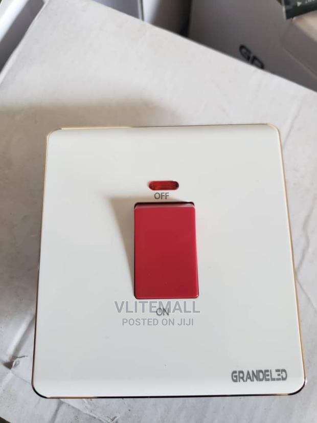 Grandeled AC Switch (45A) · Photo 2