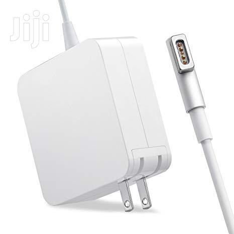 Mac Book Pro Charger · Photo 4