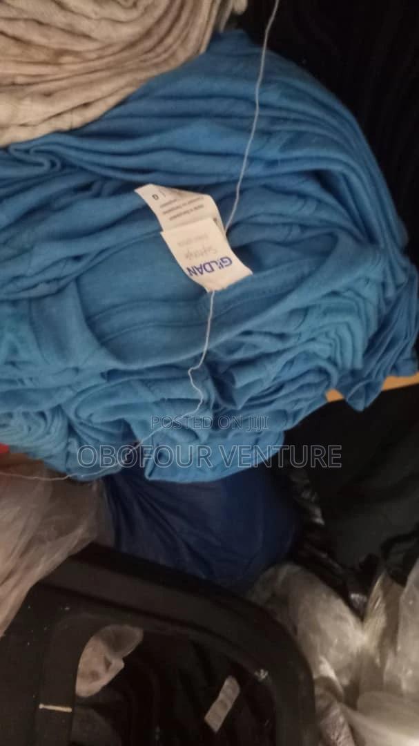 Quality and Affordable Round Neck Available · Photo 4