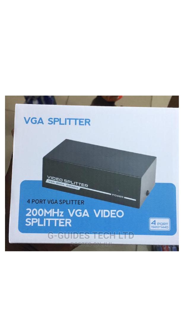 4port VGA Splitter 200mhz · Photo 3