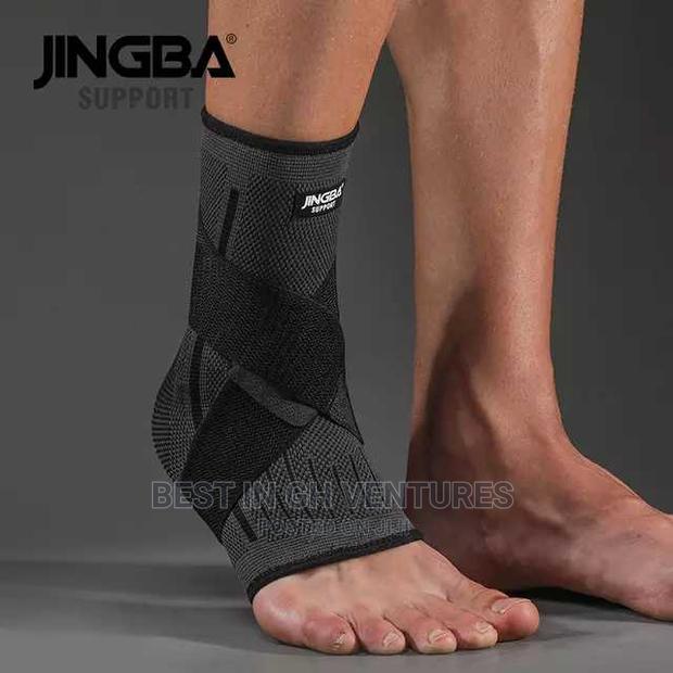 Ankle Knee Guard · Photo 3