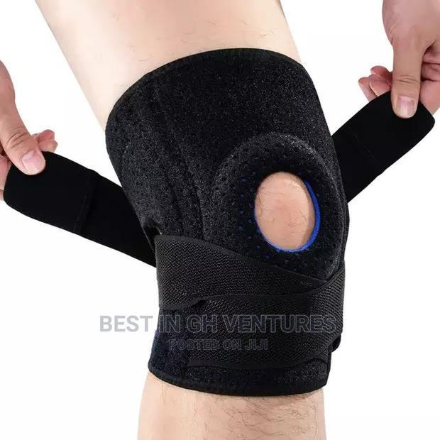 Knee Guard With Strap Compression · Photo 2