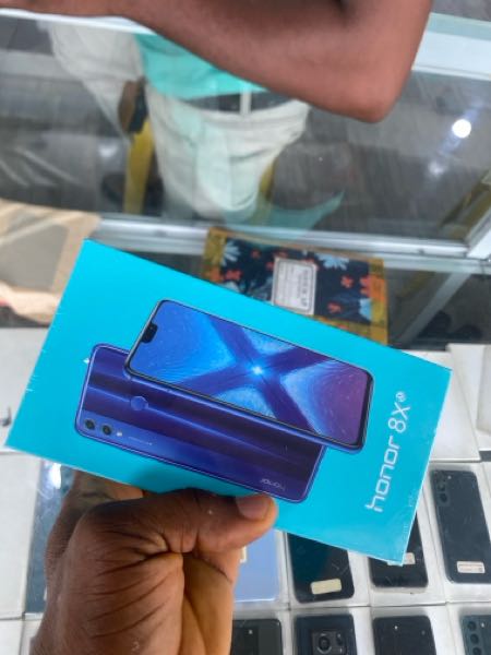 Brand New Huawei Honor 8x 128 GB