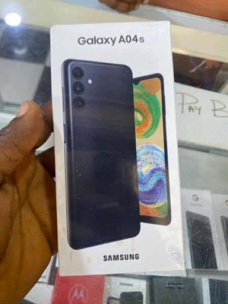 Brand New Samsung Galaxy A04s 128 GB