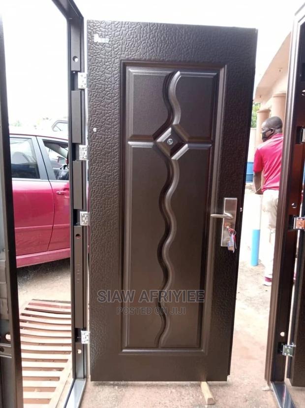 Sed Security Door · Photo 3