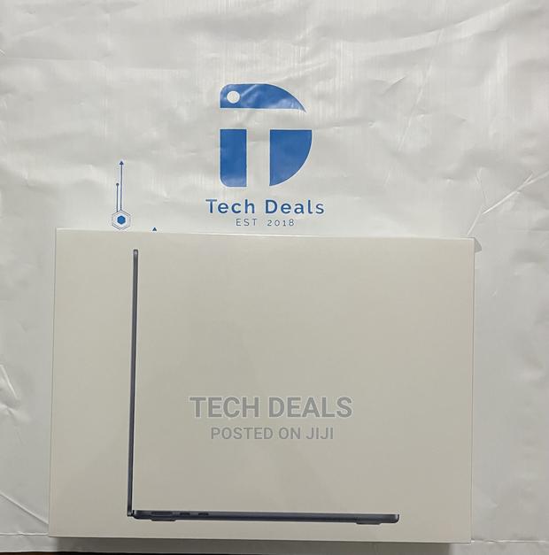 New Laptop Apple MacBook Air 2022 M2 8GB Apple M2 SSD 256GB photo 2