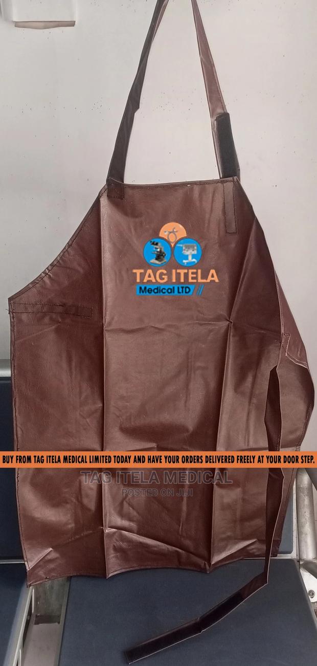 Surgical Macintosh Apron · Photo 4