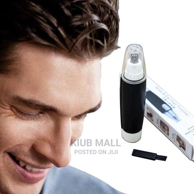 Nose Hair Trimmer · Photo 4