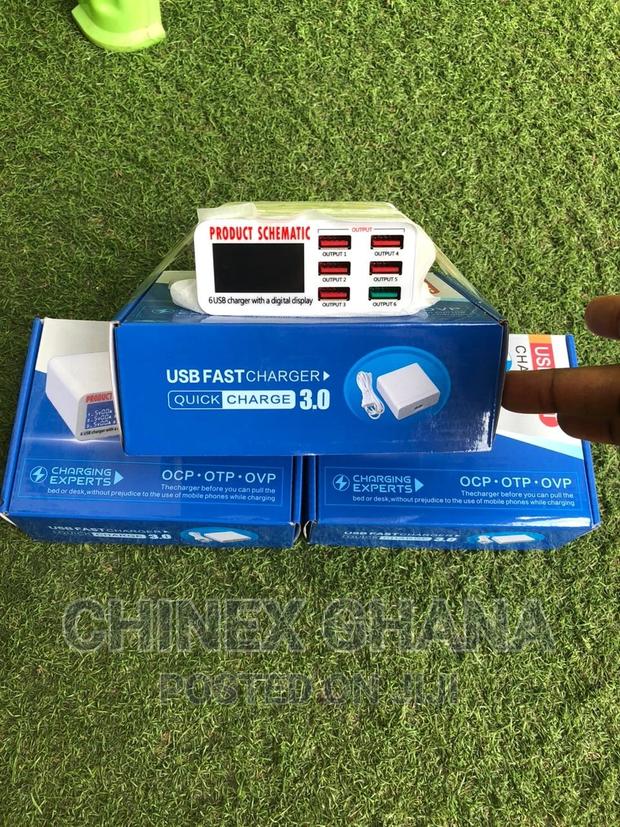 6 USB Ports Fast Charger With LCD Digital Display, · Photo 2
