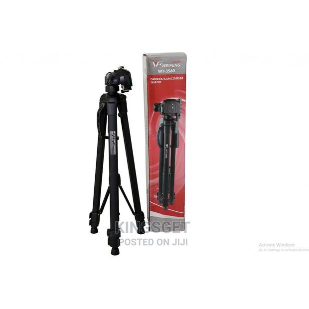 3560 Tripod Stand · Photo 2