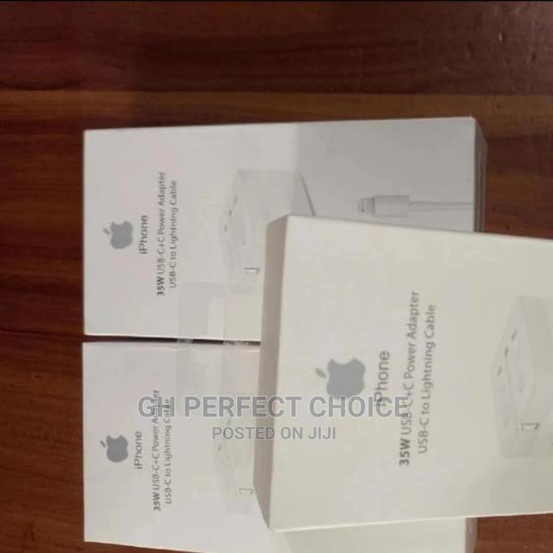 Fast and Efficient Type C iPhone Fast Charger · Photo 2