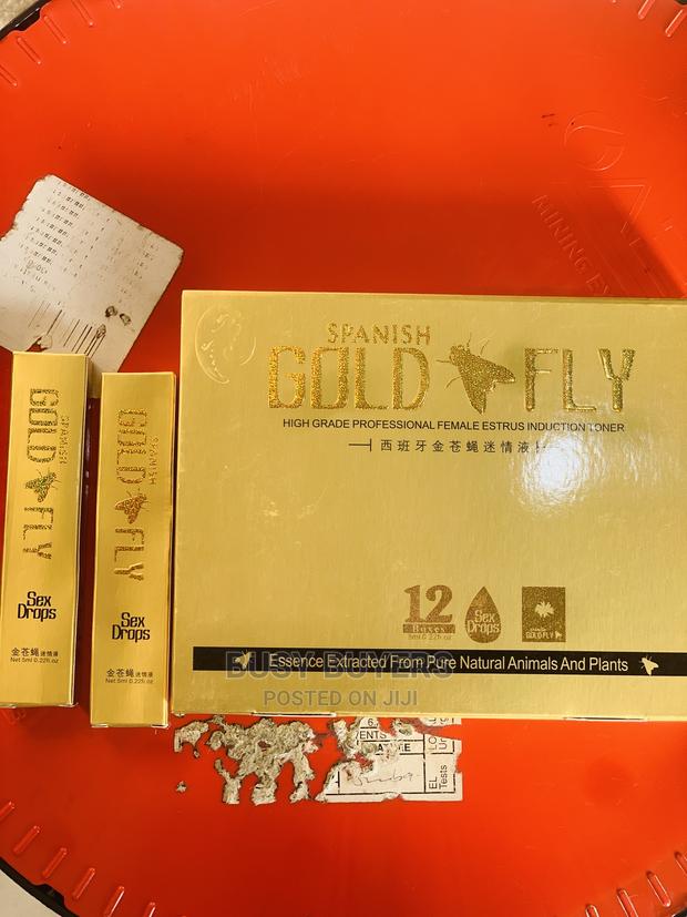 Spanish Gold Fly · Photo 2