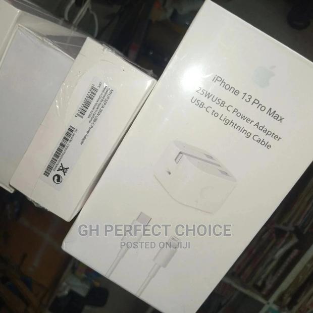 Advance Level Type C iPhone Charger · Photo 2