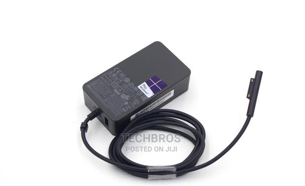 Original Microsoft Surface Pro Charger 65W (OEM) · Photo 3