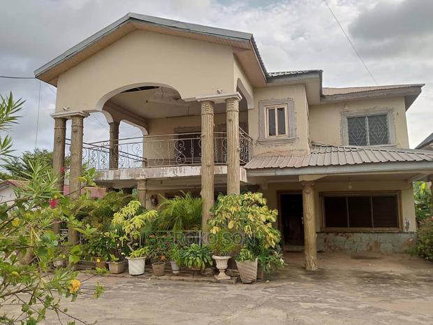 6bdrm Duplex in Dr Roko, West Legon for sale · Photo 1