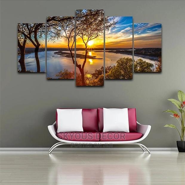 Art Canvas · Photo 2