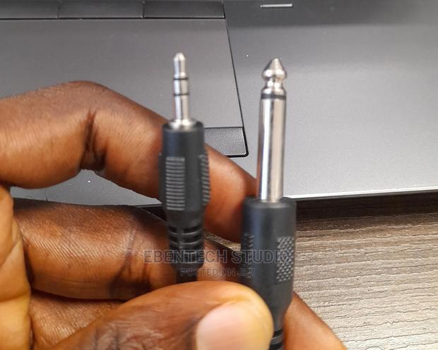 3.5mm Mini Jack to 1/4 Inch Jack Audio Cable · Photo 4