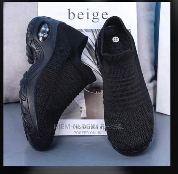Original Female Slides Available in Stock · Photo 3