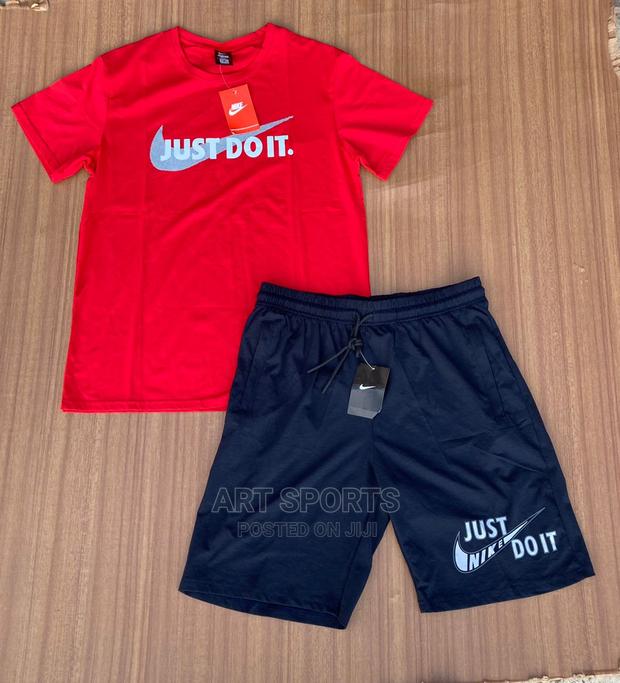 Nike Top and Down · Photo 3