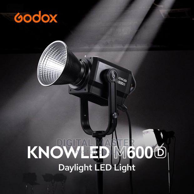 Godox Knowled M600D Daylight LED Light · Photo 2