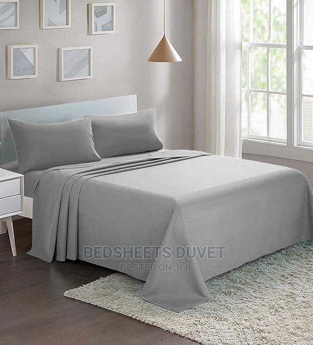 Grey Bedsheet Set (Fitted) · Photo 2