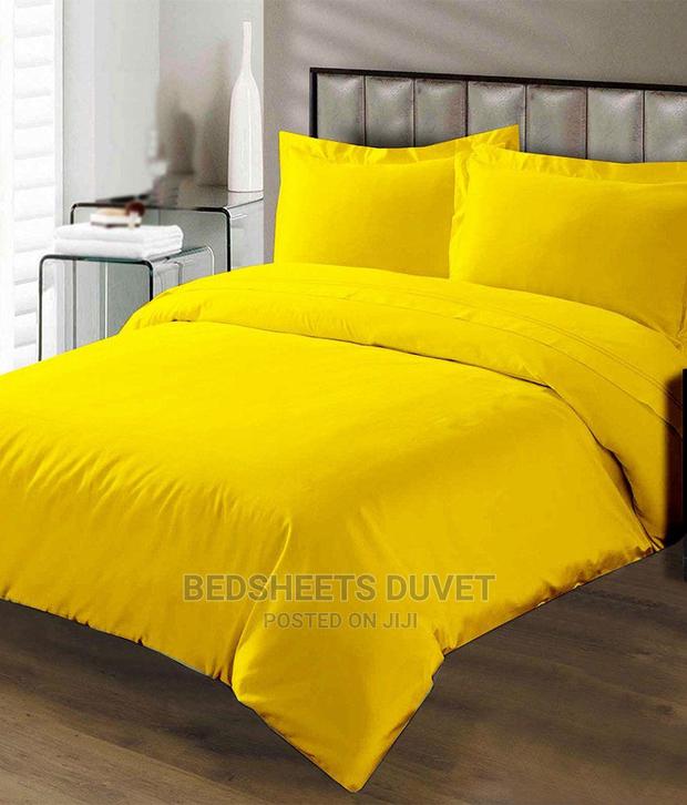 Yellow Fitted Bedsheet Set · Photo 2