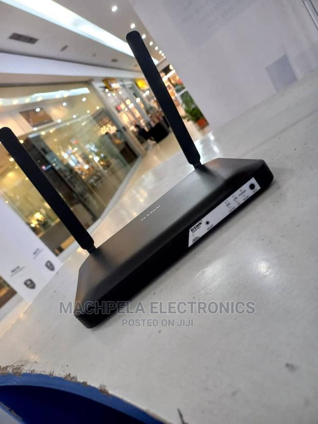 Dlink Universal 4g Lte Routers · Photo 4