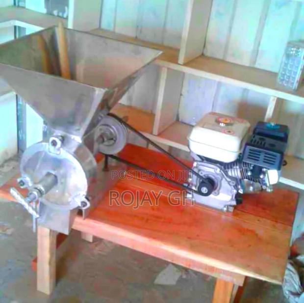 Vegetable/Pepper Grinding Machine · Photo 4