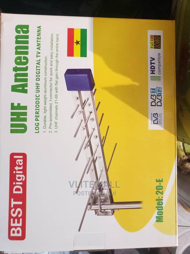 UHF Antenna · Photo 2