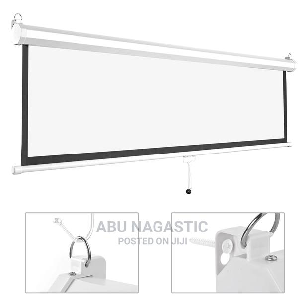 Manual Pull Down 180x180 Projector Screen · Photo 4