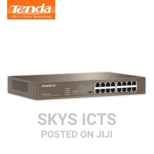16 Port Tenda Gigabit Switch · Photo 4