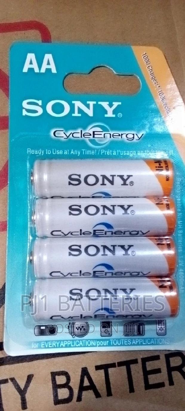 Sony Aa Rechargeable Battery · Photo 4