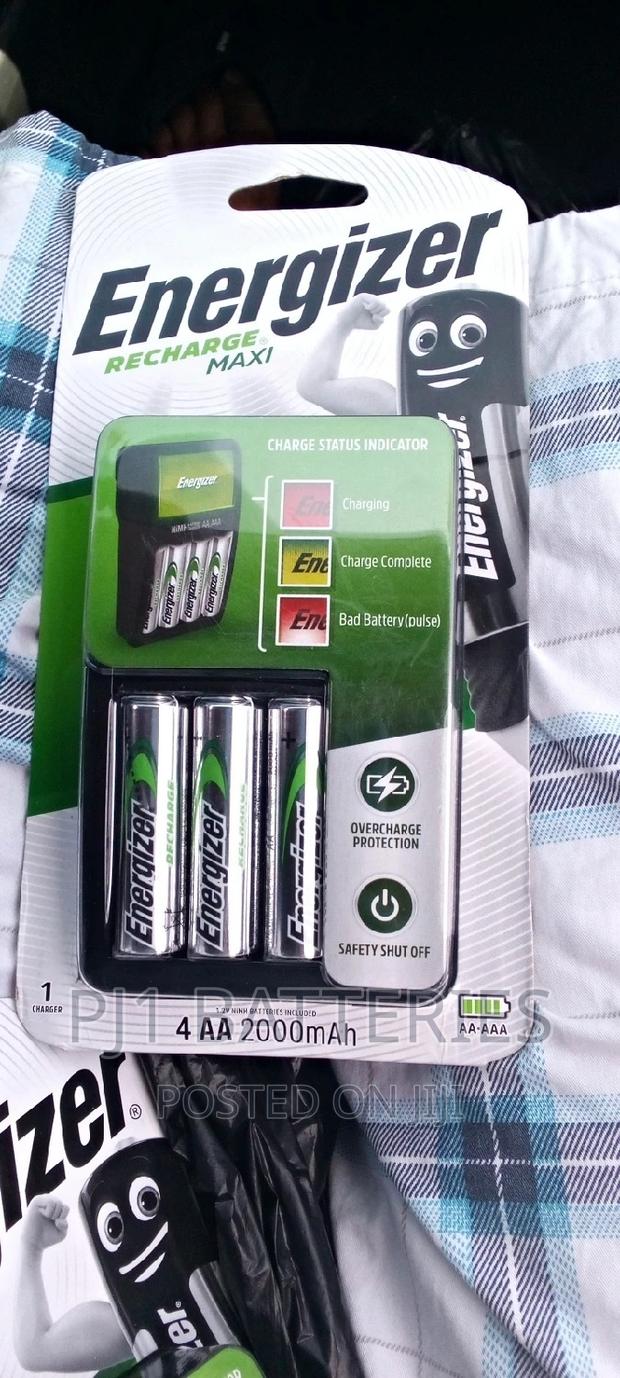 Energizer Aa Charger With Batteries · Photo 2