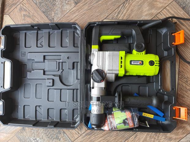 Drilling Machine · Photo 3